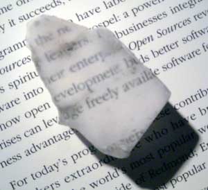 2月1日の誕生石　ウレキサイト