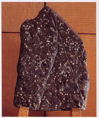 2月5日の誕生石　梅花石