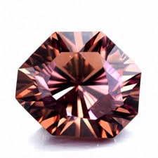 2月15日の誕生石　ピンク・ジルコン