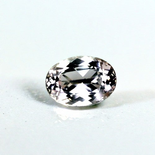 3月7日の誕生石　アクロアイト