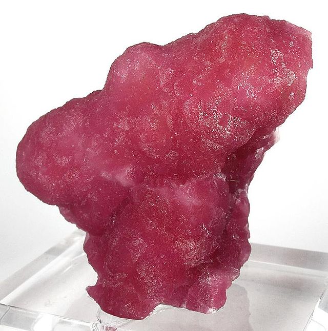 11月24日の誕生石　ピンク・コバルトカルサイト