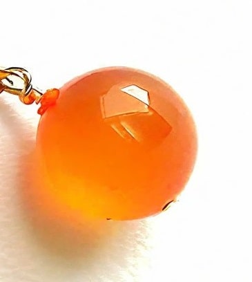 12月23日の誕生石　オレンジ・ジェード