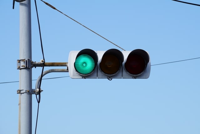 交通信号設置記念日