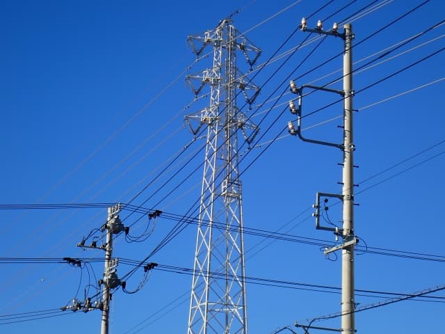 11月18日は電線の日